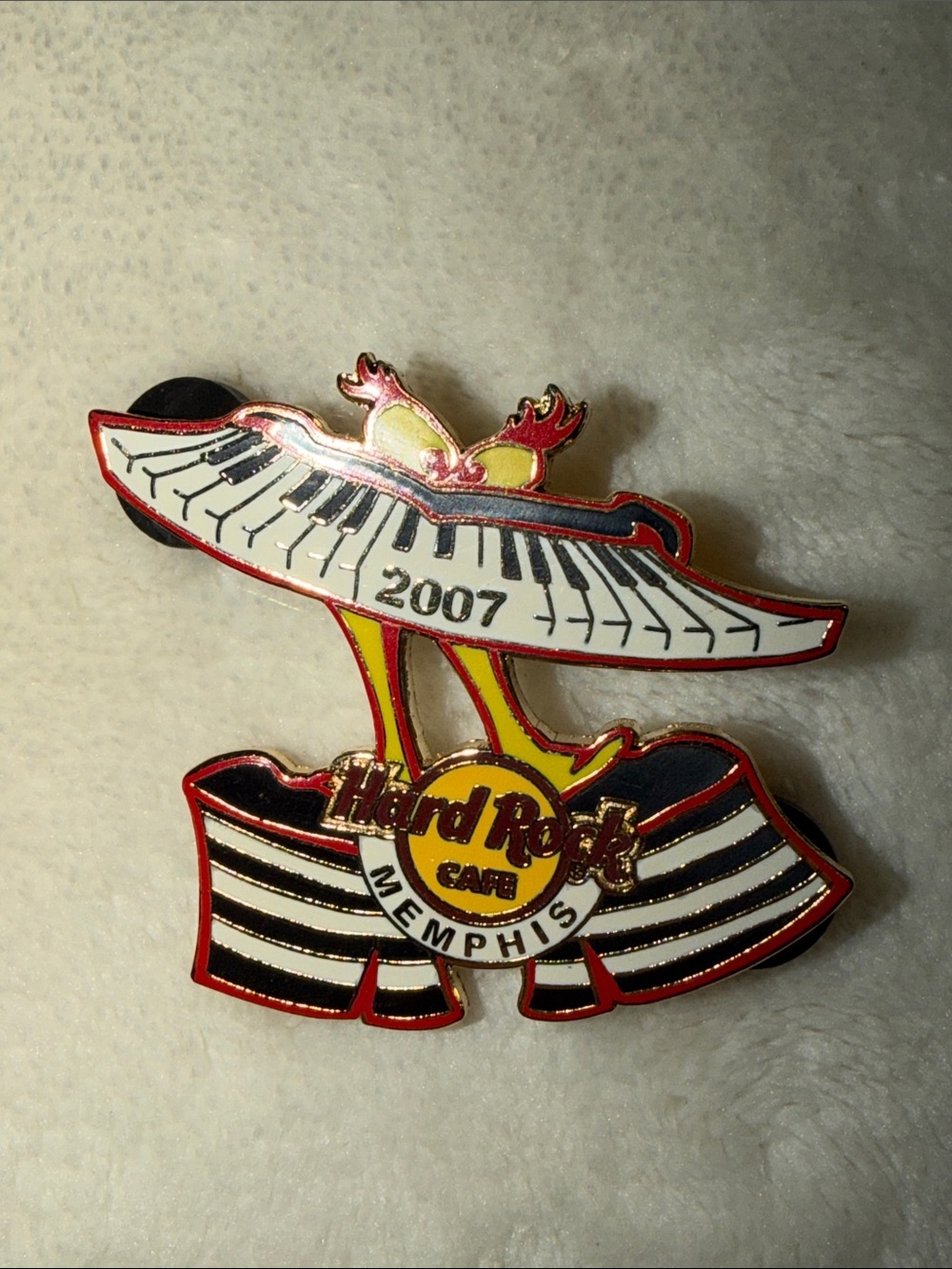 Hard Rock Cafe Memphis 2007 Yellow, Black & Red Piano Key Pin with Drums Set